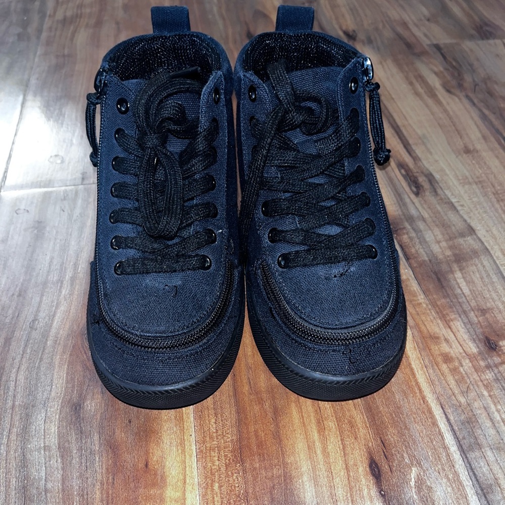 Billy’s Classic Black Kids Sneakers